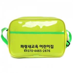 에나멜 크로스 보조가방 (26x18cm) / 크로스백 보조가방